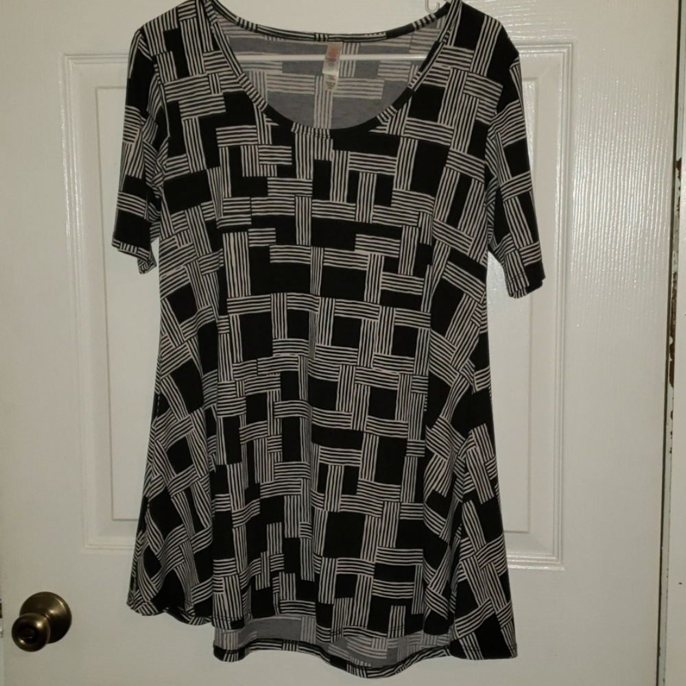 LuLaRoe Tunic